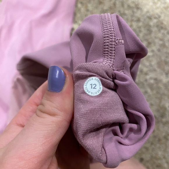 lululemon leggings - Picture 3 of 3